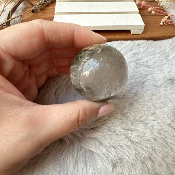 Small Garden Quartz Sphere - Picture 5 of 7